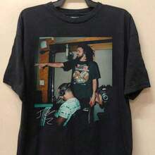 J Cole Neighbors Tour Graphic T-Shirt | 100% Cotton | Men's Summer Casual Tee -Campus To Concert Essential | Back To School -Unisex Oversize Concert Tee - màu đen - Xem 1