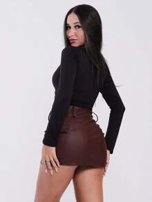 Women's Bodysuit With Front Cutout And Gathered Detail On The Bust, Long Sleeves And A Body-Hugging Finish. Modern Model With Front Straps That Create An Overlapping Effect, Ideal For Creating Stylish, Sensual And Sophisticated Looks. A Key Piece To Enhance Your Shape With Attitude And Versatility. Parties Nightclubs - 黑色 - 查看 7