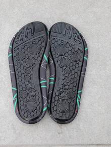 New Beach Shoes, Anti-Slip Water Socks, Breathable Running Shoes, Soft Bottom Diving Shoes, Unisex For Water Park, Anti-Cut Snorkeling Shoes - Black - View 3