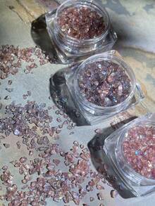 3 盒不对称全息彩虹水晶指甲装饰，3 种闪亮水晶碎片款式，适用于不对称 DIY 美甲，美甲沙龙使用