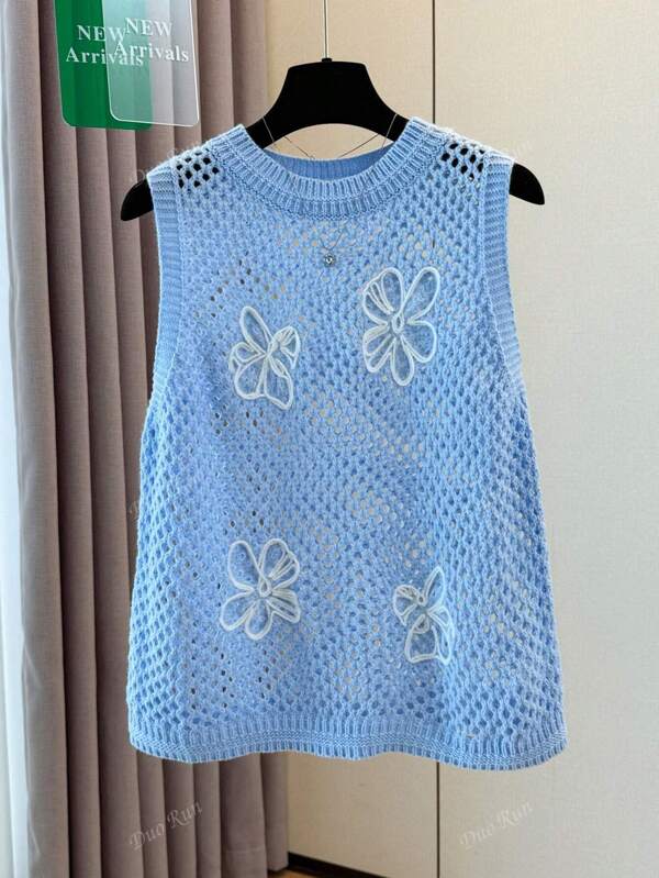 1pc Solid Color Knit Hollow Out Embroidered Women Tank Top, Minimalist Casual Fashion Sweater Vest, Round Neck Refined Versatile Knitted Camisole, Summer Tops