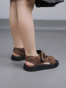 幼儿迷彩凉鞋，新款夏季男童鞋休闲防滑露趾软底沙滩凉鞋