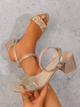 1 par de sandalias de tacón alto de punta abierta con tiras de cristal para adolescentes, de piel de PU cómoda y antideslizante, adecuada para fiesta, campus, citas, fiestas, salidas, modelo 2025 nuevo