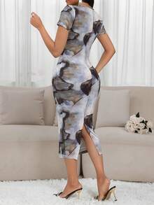 SHEIN Lady Đầm xẻ tà cổ tròn in họa tiết nhuộm màu thanh lịch ôm vừa hông cho nữ - Nhiều màu - Xem 2