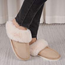 New Thickened Plush Home Slippers For Men And Women, Warm, Fashionable, Comfortable And Anti-Slip Indoor Slippers With Closed Toe