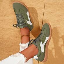 Women's Summer Mesh Slip-On Shoes, New Spring & Autumn Casual Flat Soft Bottom Anti-Skid Color Block Outdoor Sports Sneakers - Green - View 3