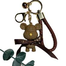Resin Yarn Bear Key Chain, Elegant Accessory For Car, Backpack, Purse, Couples, Fashionable Gift