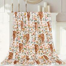 Cozy Floral Highland Cow Print Flannel Throw Blanket - Soft, Warm & Versatile For  , Adds A Modern Touch To Your Home, Creating A Comfortable Bedroom Style.   Suitable For All Seasons, Polyester,    Washable, Machine Washable, Lightweight, Breathable, Comfortable, Warm, Unique,280gsm, Suitable For Him And Her, Suitable For Napping, Camping, Traveling, Family, Daily Life Office Decoration, Birthday Anniversaries, Valentine's Day, Thanksgiving, Christmas, Halloween, Mother's Day, Father's Day, Weddings, New Year Gifts For Her, Him, Family, Boyfriend, Girlfriend Father, Family Member, Mother, Lover, Daughter, Son, Grandfather, Grandmother, Friend,  Classmate And Pet. Sofa,Bed,Car,Bedroom,Living Room,Office, Outdoor Camping, Beach,Wall Decoration Ships From USA - 彩色 - 查看 1