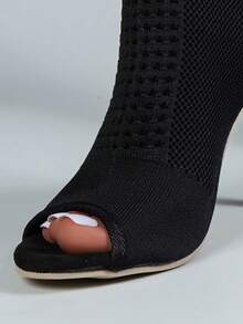 秋冬时尚女款黑色一脚蹬短靴，简约百搭，性感时尚的街头风格派对装，镂空针织踝靴，超高跟，露趾，女靴 - 黑色 - 查看 6