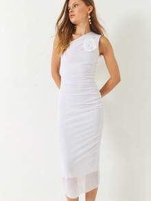 Elegant Solid Color 3D Floral Decor Sleeveless Bodycon Dress, Summer - White - View 1