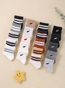 5/10 pares de calcetines elásticos y casuales unisex para bebés, adecuados como calcetines para caminar para niños pequeños. Las aberturas de los calcetines están decoradas con rayas elegantes. Estos calcetines pueden ser usados por bebés niños y niñas de 0 a 3 años de edad. Calcetines para bebés, calcetines para recién nacidos, calcetines para niños pequeños, calcetines para infantes.