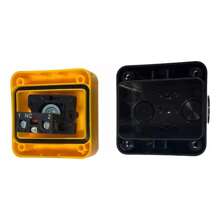 4 botones de parada de emergencia con contactor tipo hongo para controlar arrancadores electromagnéticos, relés de protección y otros circuitos de control automático, brindando protección integral para todo tipo de circuitos. - Amarillo y negro - Ver 4
