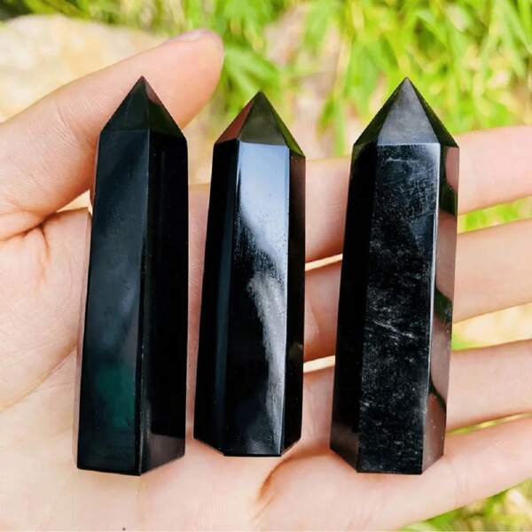 Elegant Obsidian Pointed Post: A Fashionable Natural Stone Home Decor Accessory - Perfect For Holiday Gifts Or Friendship Presents