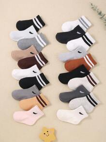 5/10 pares de calcetines elásticos y casuales unisex para bebés, adecuados como calcetines para caminar para niños pequeños. Las aberturas de los calcetines están decoradas con rayas elegantes. Estos calcetines pueden ser usados por bebés niños y niñas de 0 a 3 años de edad. Calcetines para bebés, calcetines para recién nacidos, calcetines para niños pequeños, calcetines para infantes.