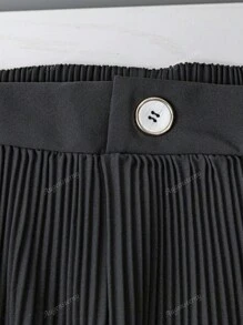 New Fashionable Versatile Pleated Solid Color Mini Skirt Shorts