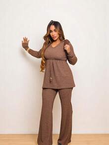 Monochromatic Ribbed Fabric Set Of Ballerina Flare Pants And Hooded Gown With Lanzinha Print Hat Airport LookREF: B268 - Lạc đà - Xem 1