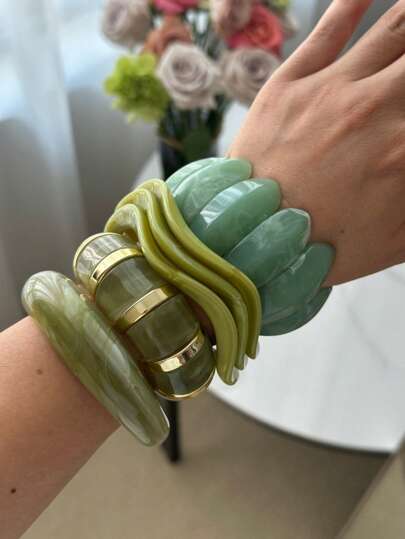 Luxury Niche Green Bracelet Series, High-End Charming Bracelet, Elegant And Timeless, Suitable For Daily Wear And Party Outfits