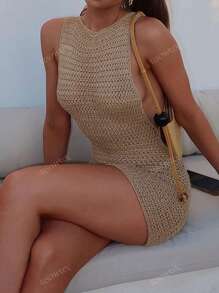 Vestido mini ajustado de mujer con diseño sin mangas, transparente y con espalda descubierta