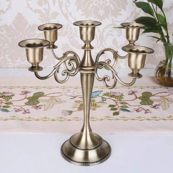 1 pieza/Set Decoración de mesa de estilo bohemio de aleación de zinc, accesorio de 5 mecheros, ornamento dorado europeo para club, hogar, sala de estar, ambiente romántico en festividades, decoración del soporte de velas para bodas y aniversarios