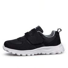Men's Casual Sneakers, Round Toe, Comfortable, Lightweight, Wide-Fit, Elevated Footbed For Fall/Winter