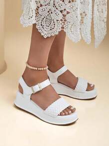 Sandali con zeppa intrecciati di moda raffinata per donna, Fiolle