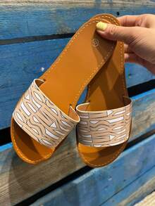Women's Geometric Pattern Casual Flat Slide Sandals - Beige - View 3