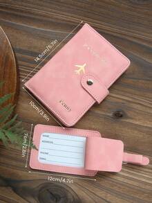 Takeoak Bộ 2 món gồm ví đựng hộ chiếu và thẻ hành lý dập nổi tên bằng nhũ vàng, tên cá nhân hóa, ví đựng hộ chiếu bằng nhung với khóa cài thời trang và thẻ hành lý, phụ kiện du lịch tùy chỉnh, bao bì quà tặng kèm theo, làm thủ công, thẻ ID thanh lịch, quà tặng du lịch thời trang, quà tặng cho phù dâu, quà tặng cho bạn bè, màu đỏ tía, quà tặng tựu trường, quà tặng học sinh, đồ dùng cần thiết khi đi du lịch. - Nhiều màu - Xem 3