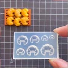 1 Set 16pcs Mini Food Silicone Mold Kit, Suitable For DIY Resin & Clay Craft - Mini Pendant/Decoration Maker, Designs Include Croissant, Macaron And Cream Puff - White - View 14