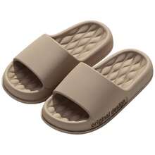 Zapatillas de Verano de Moda para Hombres, Nuevas Sandalias Nube con Suelas Suaves y Antideslizantes para Uso en Casa, Playa, Interior y Exterior - café - Ver 1
