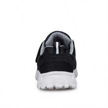Men's Casual Sneakers, Round Toe, Comfortable, Lightweight, Wide-Fit, Elevated Footbed For Fall/Winter