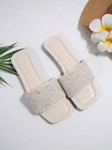 Sandálias femininas com tiras de um dedo e strass, chinelos baixos de plástico casuais e versáteis para atividades ao ar livre, verão