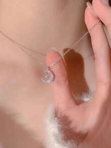 1 pieza Collar con colgante de estrella y luna de acero inoxidable para mujeres