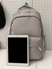 这款大容量休闲纯色背包专为男士设计，风格独特百搭，适合通勤、户外活动，男女皆宜。背包容量大，轻便易携，适合青少年、女性、大学生、教师、上班族，也是返校、开学第一天、初中、高中和大学的理想之选。 - 彩色 - 查看 7