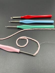 Aiguilles à crochet colorées et capuchons, aiguille à broder russe, stylo à tricoter épais, outils de tricot faits main, y compris un enfileur