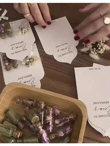 可定制伴娘礼品标签 - 个性化姓名和日期，优雅的白色和绿色设计，非常适合婚礼和新娘送礼会回礼，婚礼回礼 | 耐用礼品标签学校用品，返校 - A - 查看 4