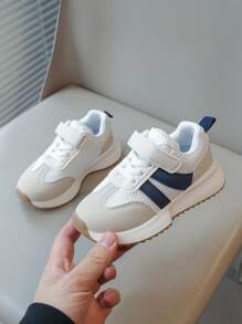 1 paire de chaussures de sport souples et respirantes pour enfants pour l'extérieur