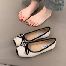 Women Flats