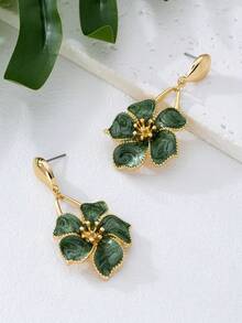 1 Cặp bông tai mặt dây chuyền hình hoa năm lá nhỏ giọt dầu xanh thanh lịch mùa hè dành cho nữ, thích hợp để đeo hàng ngày, hẹn hò, đi nghỉ - màu xanh lá - Xem 2