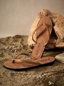 Tropiscape 女士棕色平底人字拖，时尚夏季休闲沙滩旅行TPR防滑鞋底，营造度假氛围，放松身心，适合秋季、圣诞节、冬季等各种场合，也是圣诞礼物的理想之选。