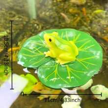 Estatuas de resina de ranas flotando en hojas de loto, adecuado para decorar jardines, piscinas, estanques y macetas. Los diseños caprichosos lo convierten en la opción perfecta para celebraciones de Pascua, Halloween, Navidad y Año Nuevo
