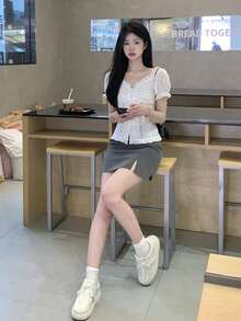 宫廷风蕾丝泡泡袖衬衫，修身短袖衬衫，甜美上衣