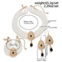 Luxury Vintage Style Pearl Jewelry Set, With Green Gemstone Floral Accents, Necklace, Earrings, Bracelet For Women, Suitable For Formal Occasions Such As Parties, Holidays, Weddings