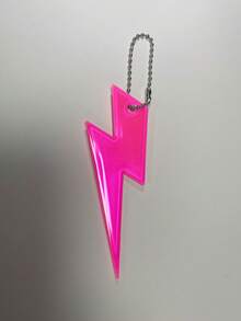 尖头闪电 PVC 反光吊坠钥匙扣 精致礼品 交通警示标志 背包挂饰