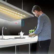 Striscia luminosa LED 2835 con sensore di movimento, interruttore automatico, bianco caldo flessibile, alimentata tramite USB, adatta per scale, armadi, cucine, camere da letto e illuminazione nei corridoi