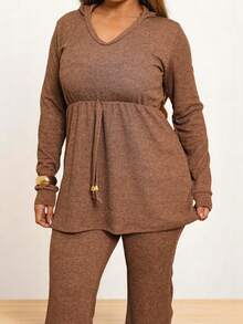 Monochromatic Ribbed Fabric Set Of Ballerina Flare Pants And Hooded Gown With Lanzinha Print Hat Airport LookREF: B268 - Lạc đà - Xem 6