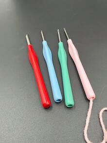 Aiguilles à crochet colorées et capuchons, aiguille à broder russe, stylo à tricoter épais, outils de tricot faits main, y compris un enfileur