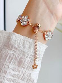 1pc Women's Colorful Crystal Flower Design Metal Strap Compatible With Apple Watch Band 38mm 40mm 41mm 42mm 44mm 45mm 49mm (S10 42 )Mm (S10 46)Mm ,Luxurious Shiny Rhinestones Fashionable Zinc Alloy Bracelet Strap Compatible With Iwatch Series Ultra/SE/S10/S9/8/7/6/5/4/3/2/1, Elegant Thanksgiving/Valentine's Day/Birthday Gift, Fashion Accessory