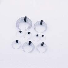 9 件朋克亚克力彩色闪光喇叭形 U 型插头锥形耳撑穿孔工具套件，男女通用身体首饰，适合时尚节日派对 - 彩色 - 查看 7