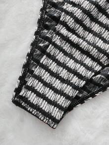 Cute Striped Sexy Bikini Swimsuit, Essential For Summer Beach Holiday - Black - View 4