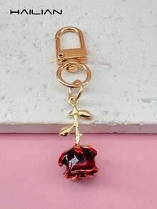 以美丽玫瑰为原型设计的一款包包挂件，玫瑰立体造型，纯色简约，欧美风情，适合大学生、小学生、女生。可作为包包挂件、汽车钥匙扣、生日节日、万圣节礼物、情侣礼物、万圣节服装配饰 - 彩色 - 查看 3